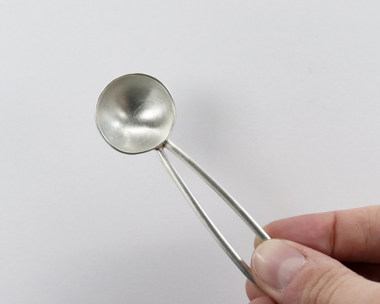 Stainless Steel Silver Small spoon 4 grams, Size: 3.15 Inch